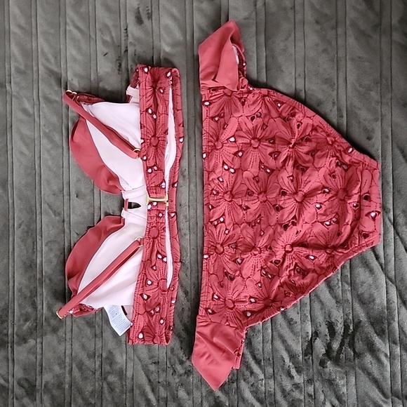 2 piece bikini - Picture 3 of 7